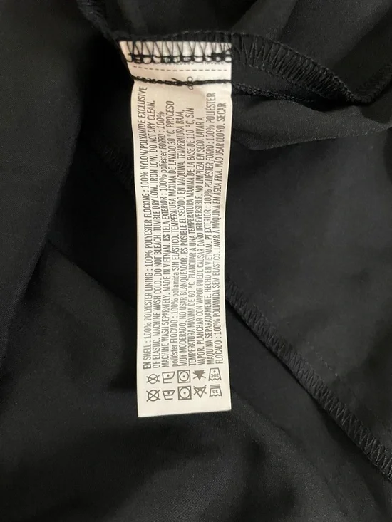 Forever 21 NWT Classic Black Long Sheer Sleeve Short Dress Size S - Picture 6 of 7